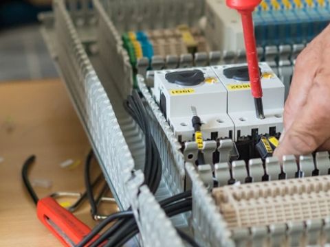 Dijkman Elektrotechniek BV